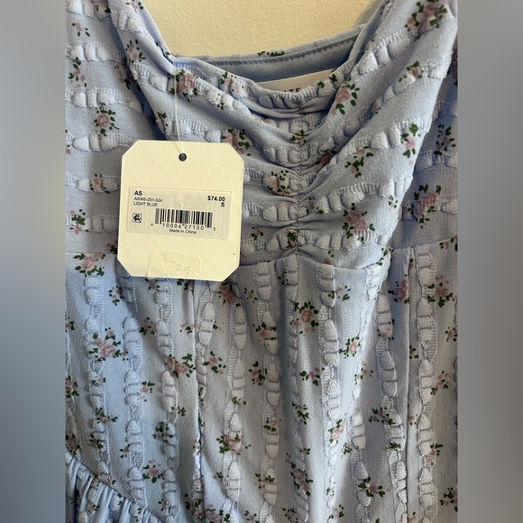 Altar’d State Blue Floral Ruffled Romper NWT - Picture 5 of 10